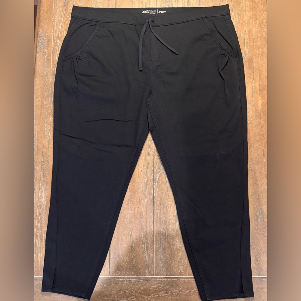 Signature by Levi Strauss Black Joggers